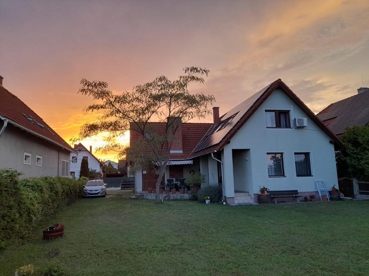 Aszofoi Panorama Apartmanhaz Extérieur photo